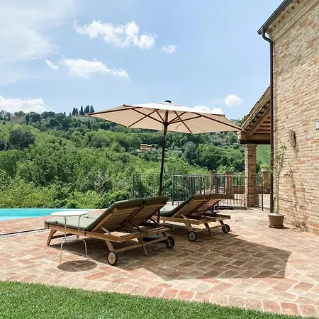 Rilassati - Rilassati - Infinity Pool - Prive Terras - Familie Vriendelijk Hotell